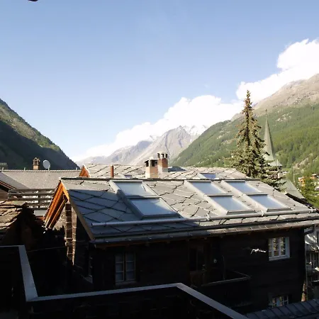 Chalet Aroleid Zermatt By Inspiringplaces Zermatt Room photo